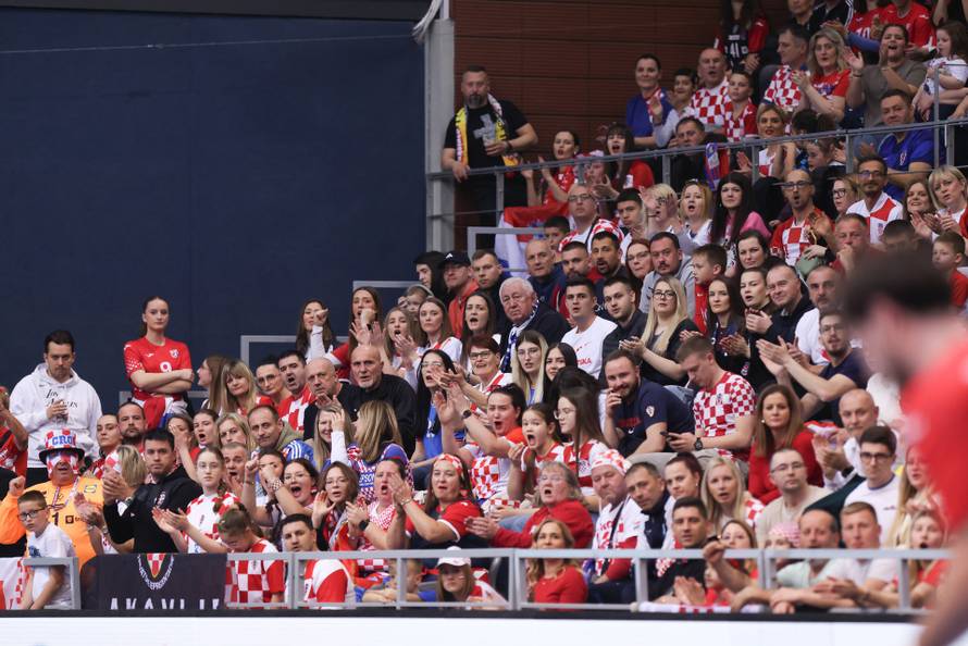 Osijek: Prijateljska utakmica između Hrvatske i Švicarske