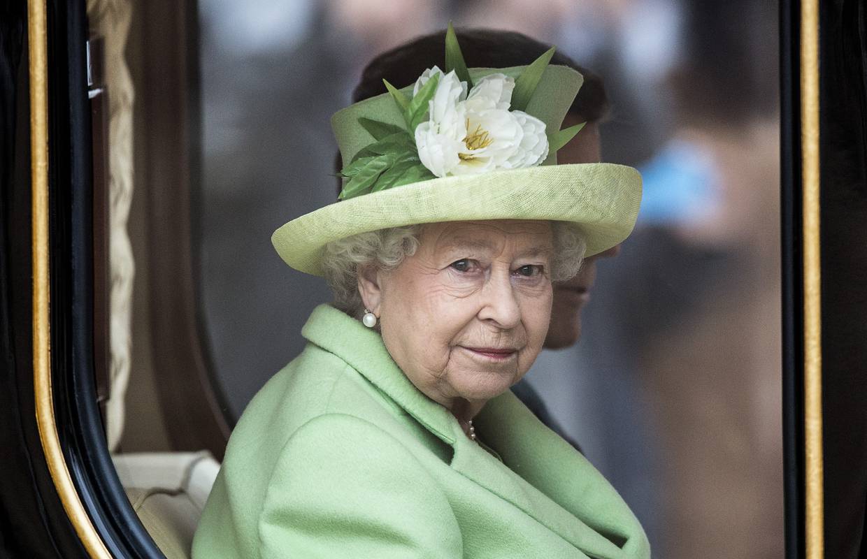 Procurili planovi za sprovod kraljice Elizabete: Prodavat će se VIP ulaznice za posjet lijesu