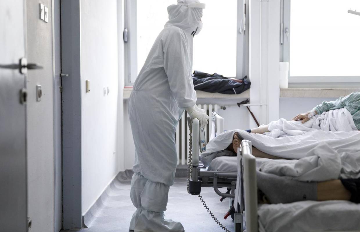 Rizik od hospitalizacije od zaraze omikron je čak i do 45 posto manji nego uz deltu