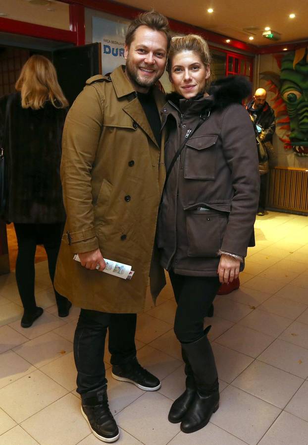 Zagreb: Poznati s djecom na premijeri Durice