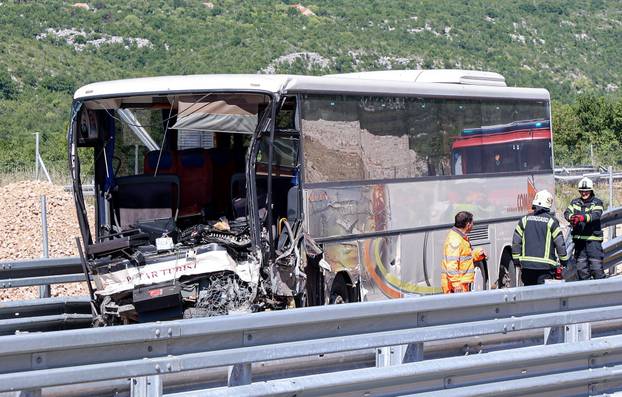 Sudar dva autobusa na A1 u blizini izlaza Vučevica u smjeru Zagreba