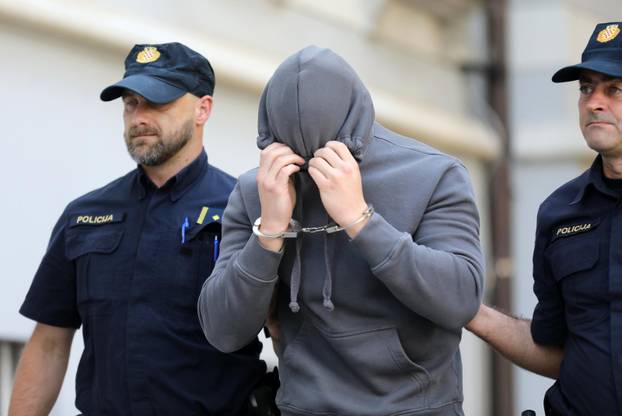 Pula: Privedena još četvorica redara osumnjičena za teško premlaćivanje mladog Slovenca u Poreču