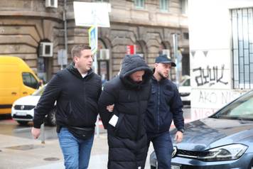 Rijeka: Privo&dstrok;enje Roberta Di Caprija i supruge Iris Kramari&cacute;