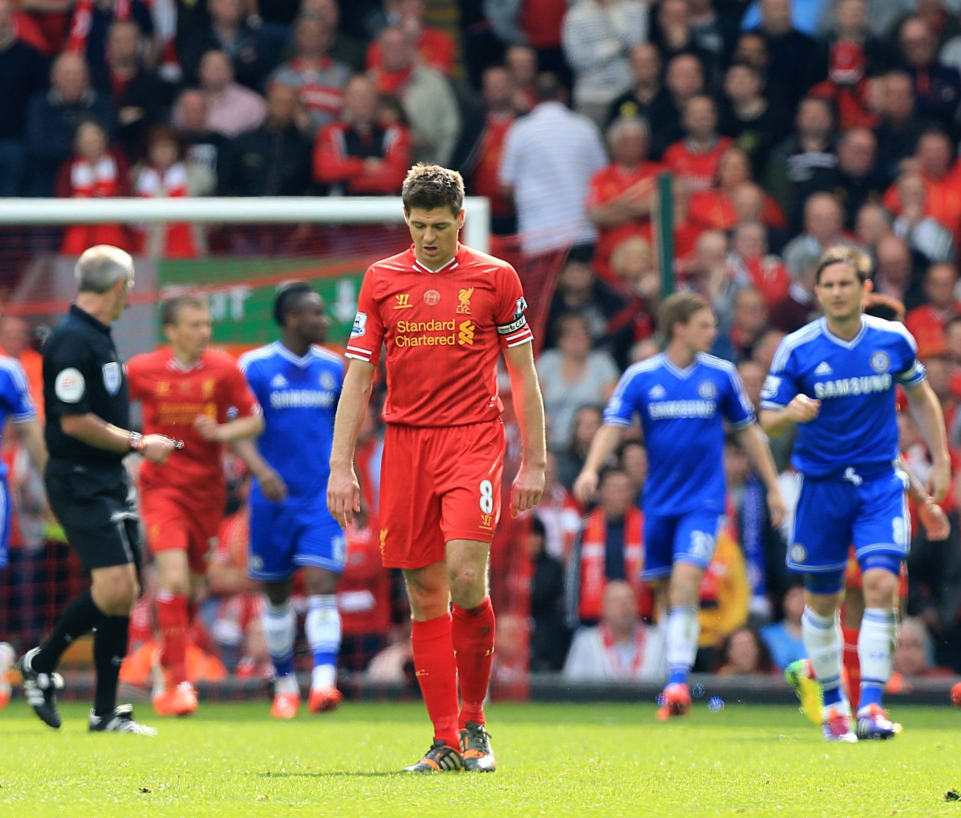 Soccer - Barclays Premier League - Liverpool v Chelsea - Anfield