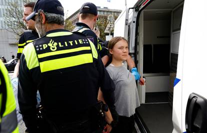 Policija privela Gretu Thunberg