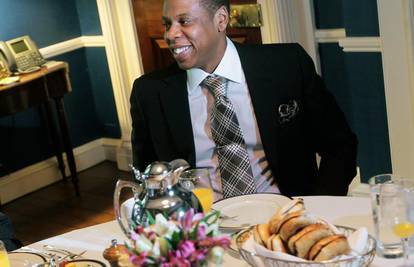 Nudio sve najbolje: Jay-Z na alkohol potrošio dva milijuna kuna