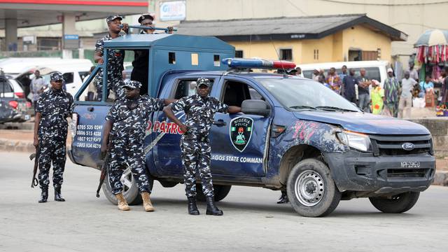Teško naoružani napadači iz nigerijskog zatvora oslobodili 266 zatvorenika, ima mrtvih