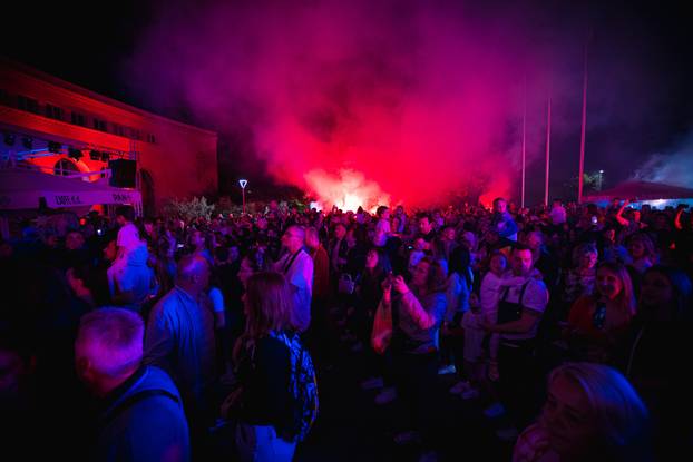 Mostar: Zrinjski s navijačima proslavio osvajanje Kupa BiH