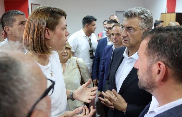 Split: Predsjednik Vlade Andrej Plenković na otvorenju Europskog prvenstva u ragbiju 7