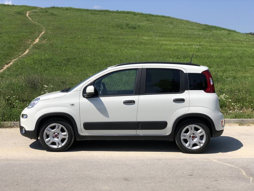 Testirali smo Fiat Pandu na plin: Štedljiva i jednostavna legenda