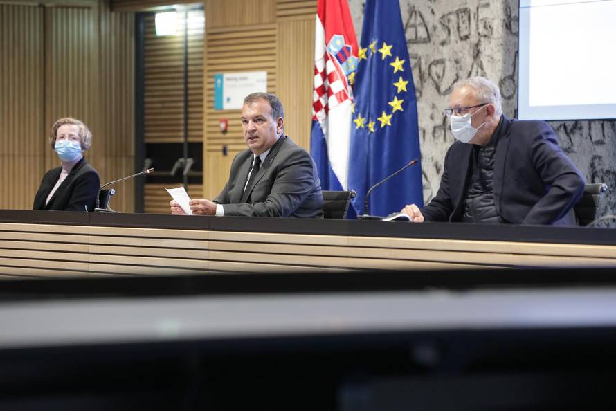 Zagreb: Nacionalni stožer za civilnu zaštitu održao konferenciju za medije