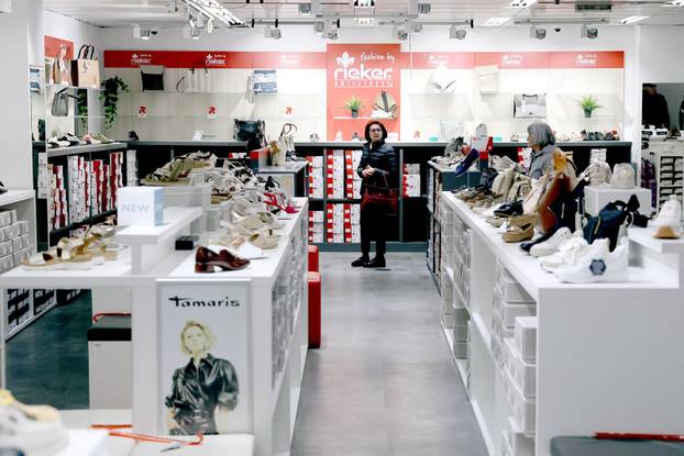 Zagreb: Otvorena NAMA u Radićevoj