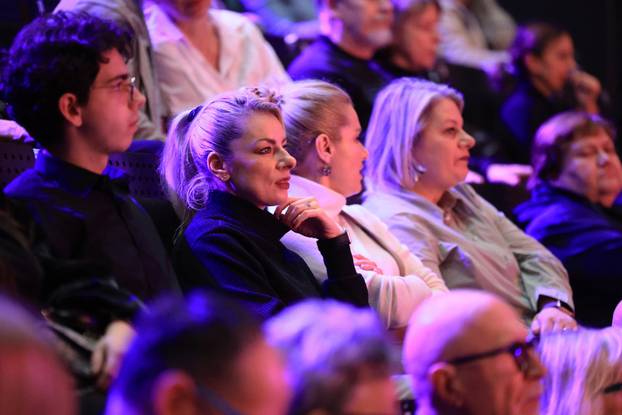 Zagreb: Jazz orkestar HRT-a i Miron Hauser uz osam istaknutih pijanista odali su počast Matiji Dediću 