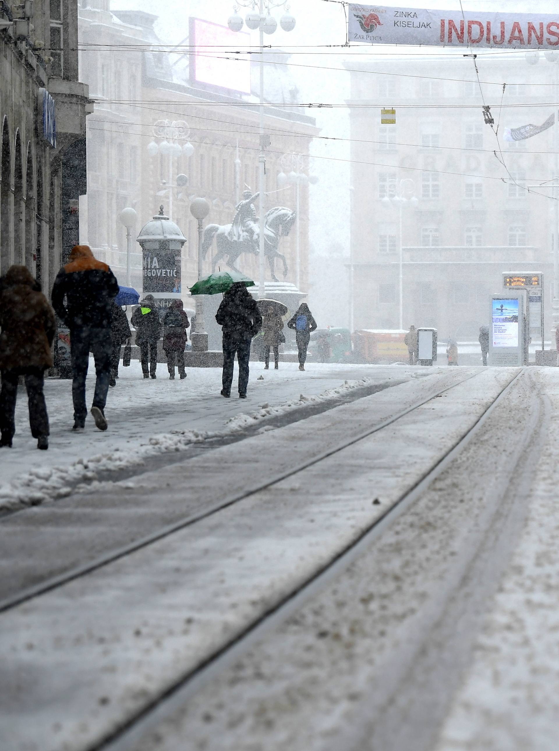 Snijeg dolazi čak  i u Dalmaciju, a onda slijede debeli  'minusi'...