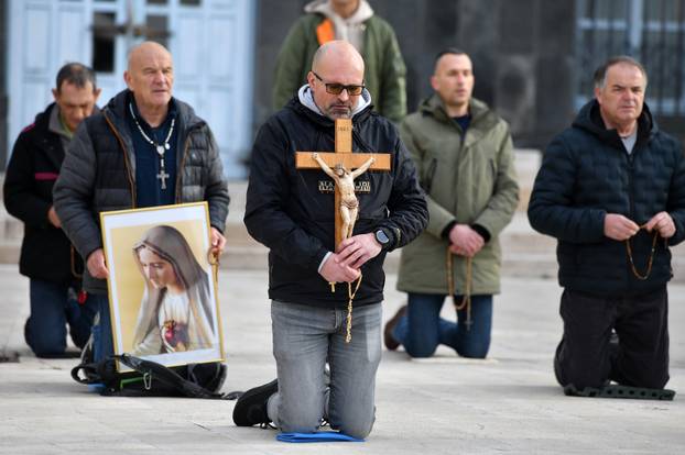 Šibenik: Prve subote u mjesecu moli se muška krunica na trgovima širom Hrvatske