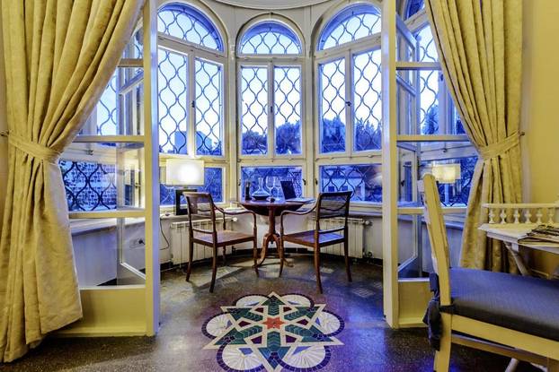 FOTO Dubrovačka vila kao da je rađena za kraljevsku obitelj: Može se iznajmiti za ljetovanje!