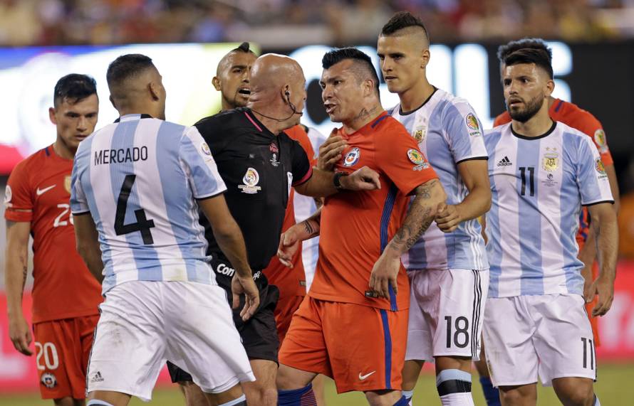 Soccer: 2016 Copa America Centenario-Argentina at Chile