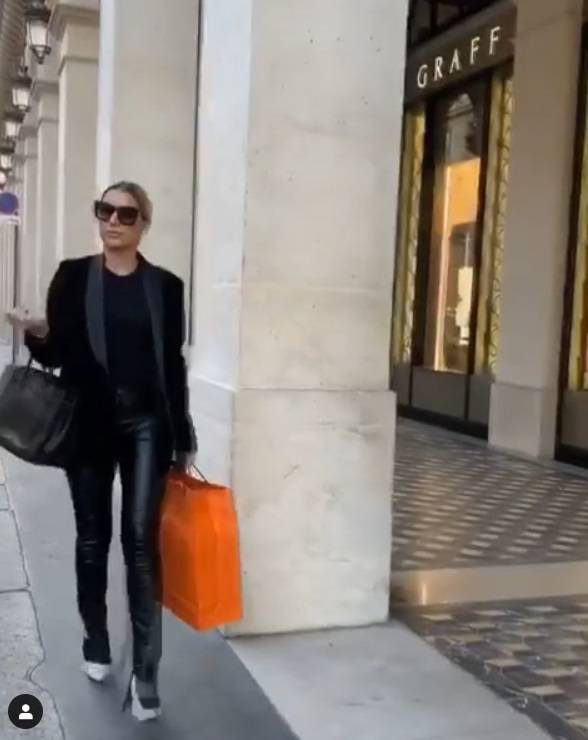 Prisjetila se Pariza: Leyla se hvali torbom od 200.000 kuna
