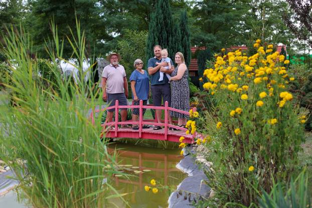 Bajkoviti vrt u srcu Međimurja: Prvi i jedini Topiary park u Hrvatskoj krije se u Sračincu