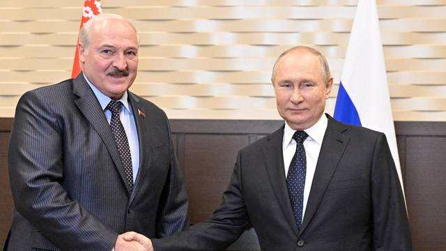 Russian President Putin and Belarusian President Lukashenko attend a meeting in Sochi