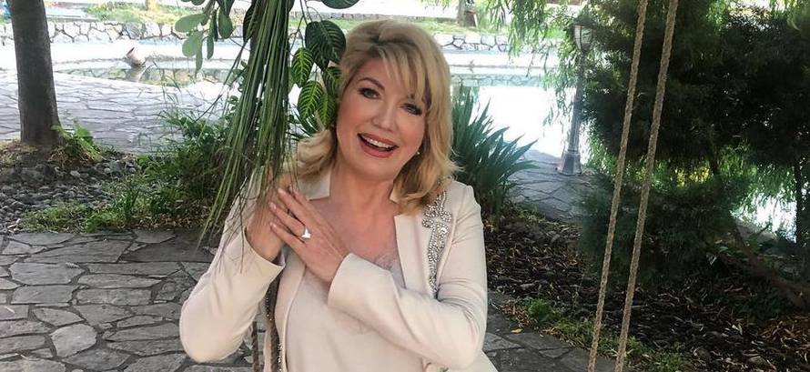 Ništa bez znoja: Najpoznatija loto djevojka istesala se prije ljeta, sad se fotkala golišava