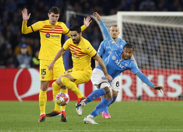 Champions League - Round of 16 - First Leg - Napoli v FC Barcelona