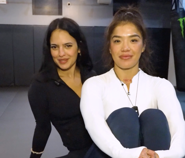 FOTO Atraktivna borkinja UFC-a i Playboyeva zečica snimile su kako se hrvaju. Fanovi u ekstazi