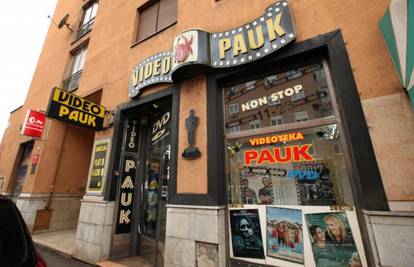 Muškarac opljačkao videoteku u Zagrebu, pobjegao s 1000 kn