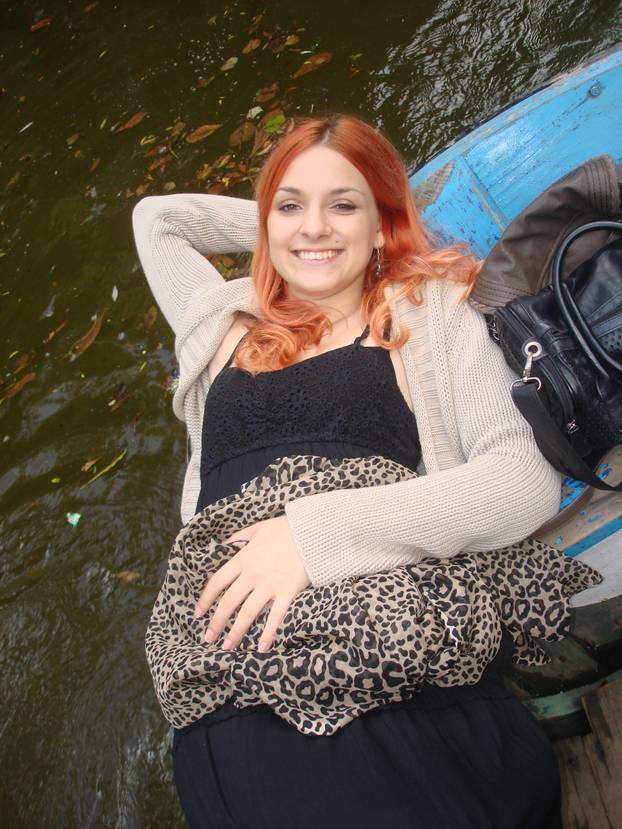 FOTO Irma iz Braka na prvu kao kameleon! Pogledajte kako je izgledala prije, bila je i plavuša!