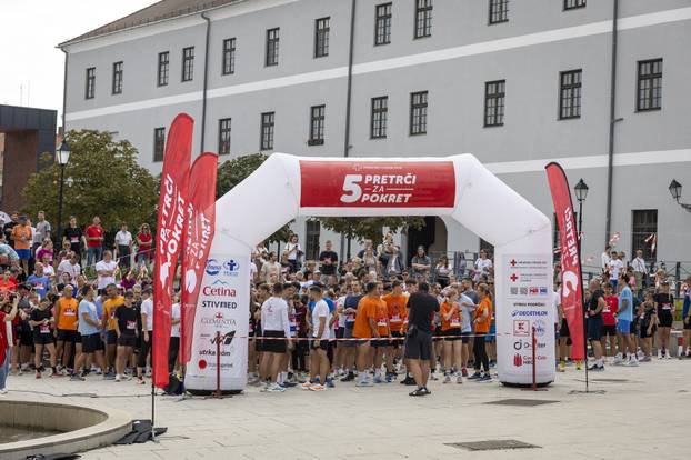 Osijek: Humanitarna utrka "Pretrči 5 za Pokret"