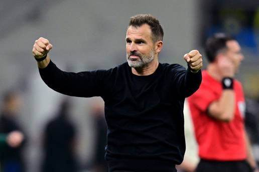 VIDEO Ivan Leko priredio senzaciju na Meazzi! S &ccaron;etiri gola u mre&zcaron;i sru&scaron;io je Inter