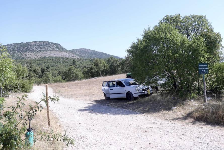 Vrlika: Danas počinje cijepljenje stoke zbog bedrenice