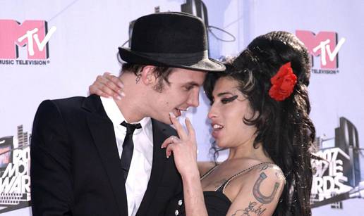 Bivši suprug Amy Winehouse se prisjetio braka s pjevačicom: 'Sad bih sve uradio drugačije...'