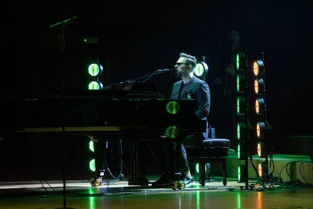 Zagreb: Tonska proba Petra Graše uoči koncerta u Lisinskom