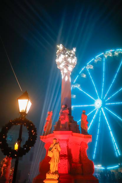 Evo kako izgledaju Adventi diljem zemlje: Sve je spremno u Opatiji, Splitu, Križevcima...