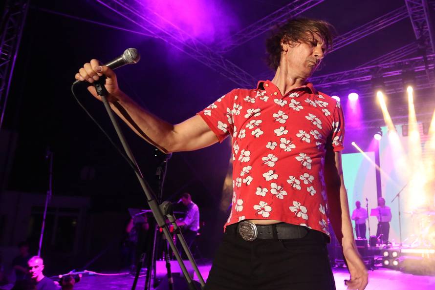 Psihomodo Pop 'razvalio' punu Šalatu: Gobac pjevao Tigranu...