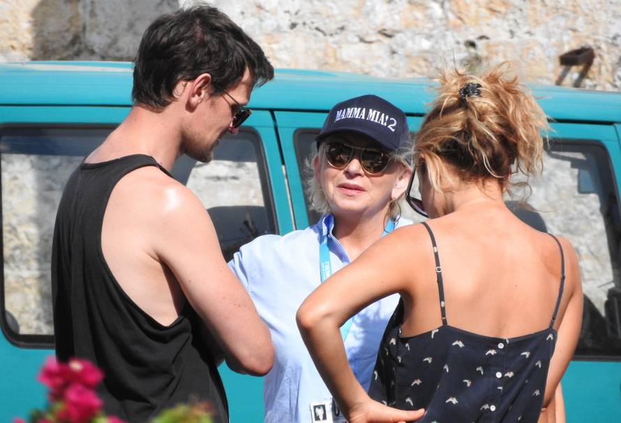 Na Visu je i 'Dr. Who': Zvijezde uživaju na suncu s bližnjima