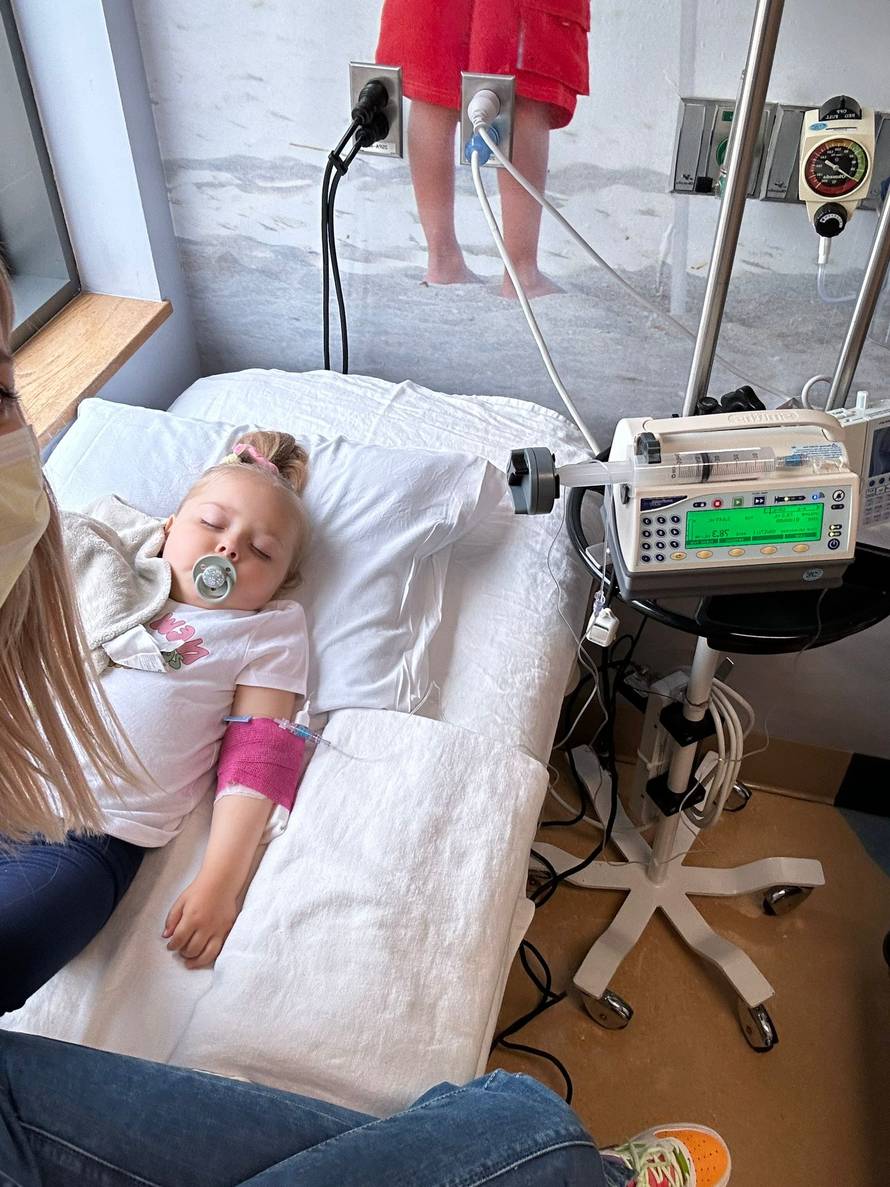 VIDEO Hrabra Lava (2) primila napokon lijek: 'Osjeća se dobro'