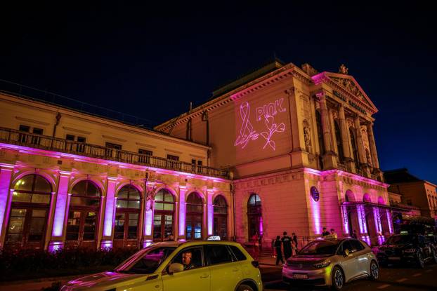 Zagreb: Osvjetljavanje pročelja Glavnog kolodvora u znak borbe protiv raka dojke