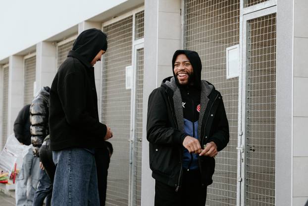 FOTO Igrači Cibone darovali su njuškice u Dumovcu i u vrijeme blagdana pokazali veliko srce