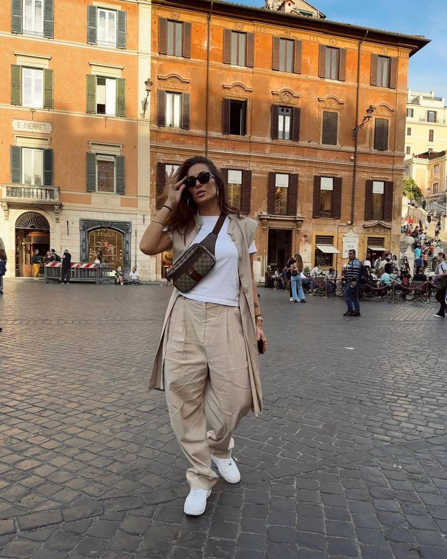 Regionalni mediji tvrde da je Senidah promijenila boravište zbog mafije: 'Strahuje za život'