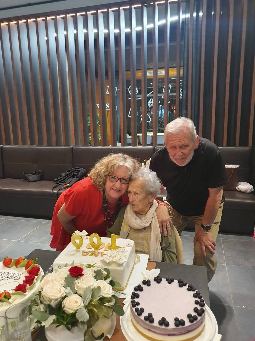 Ana je u zagrebačkom potresu ostala bez stana: 'Dočekala sam 100. rođendan, ali ne i obnovu'