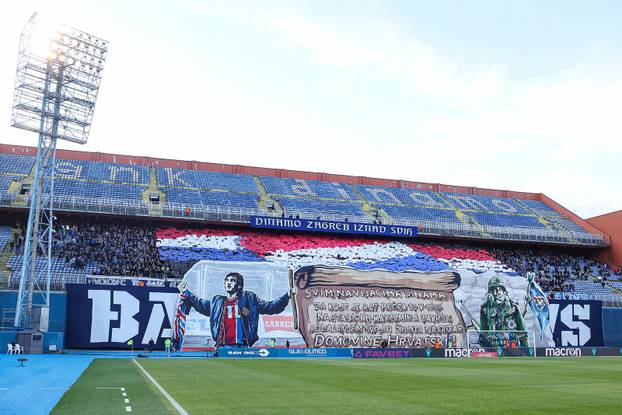 Zagreb: Bad Blue Boysi razvili transparent na tribinama