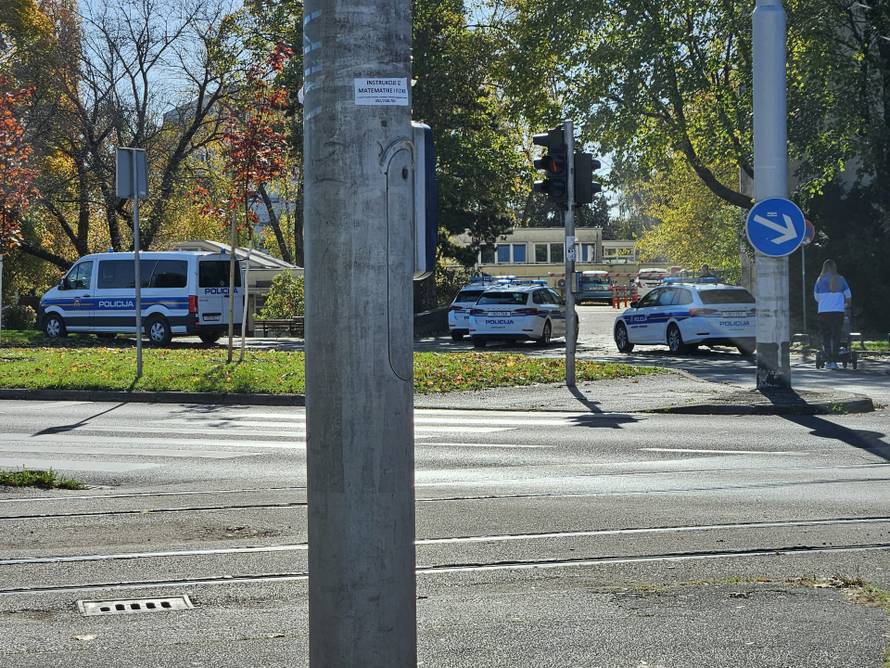 FOTO Drama na Sveticama: 'Sve je puno policijskih automobila'