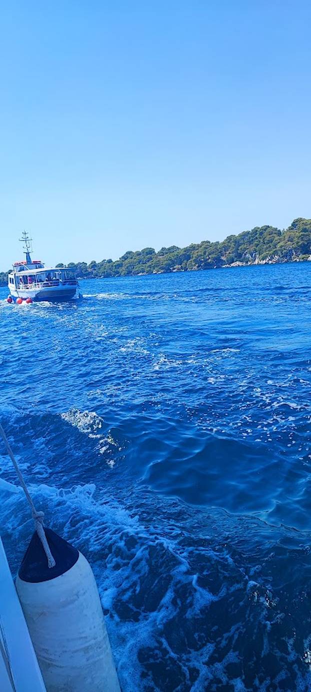 Swingeri na ovom hrvatskom otoku planiraju veliki party! Pogledajte fotografije