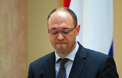 Sabor 'odobrio': Stier  se vraća u HDZ-ove zastupničke klupe