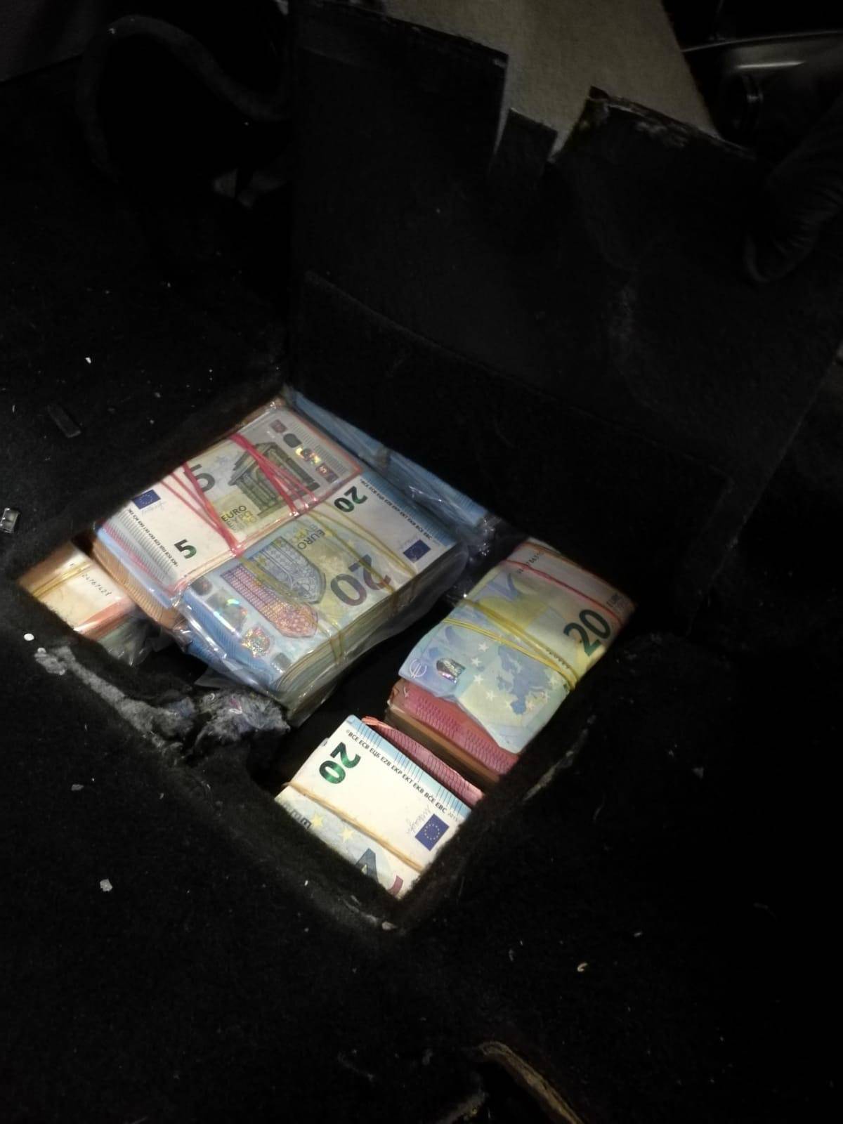 Ulovili dilere: Zaplijenili više od tonu kokaina i 2 milijuna eura
