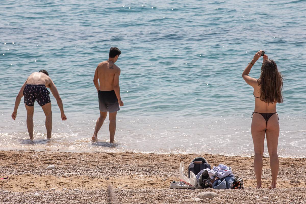 Pripremite kupaće, danas na moru temperature i do 30 °C