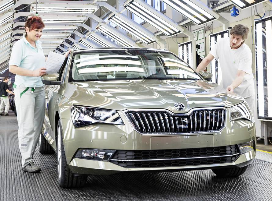 Series production of theNEW Superb 2015, Kvasiny, Czech Republic
