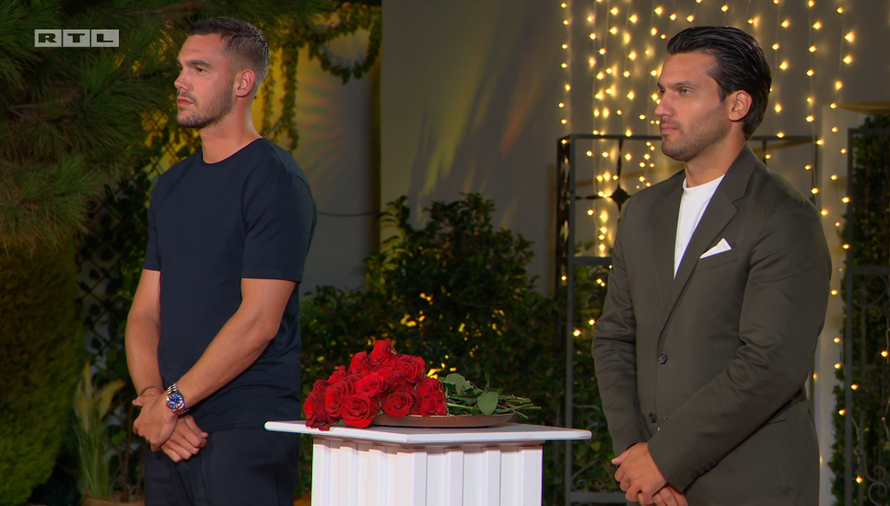 Prva ceremonija u Gospodinu Savršenom bez timova: 'Svaka djevojka je sada na dva stolca'